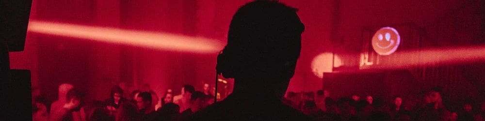 Ne plus s'éparpiller quand on a trop d'idées de projets, être multipotentiel, s'organiser quand on est multipotentiel Ne plus s'éparpiller quand on a trop d'idées de projets, être multipotentiel, s'organiser quand on est multipotentiel